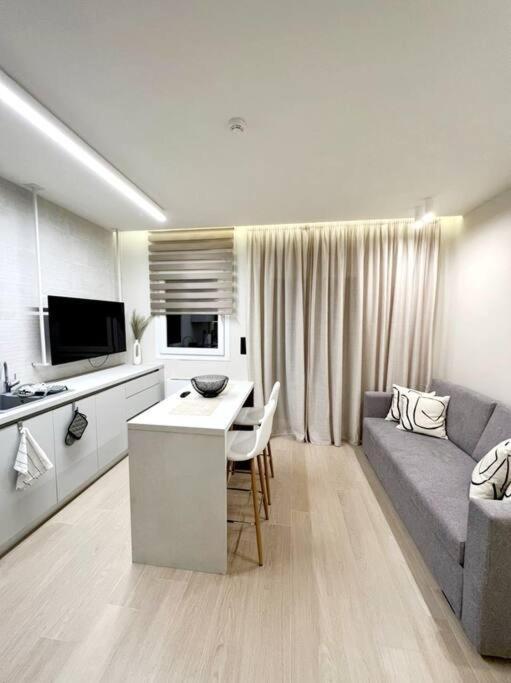 8 Blocks Apartments 2B Alexandroupoli Exterior foto